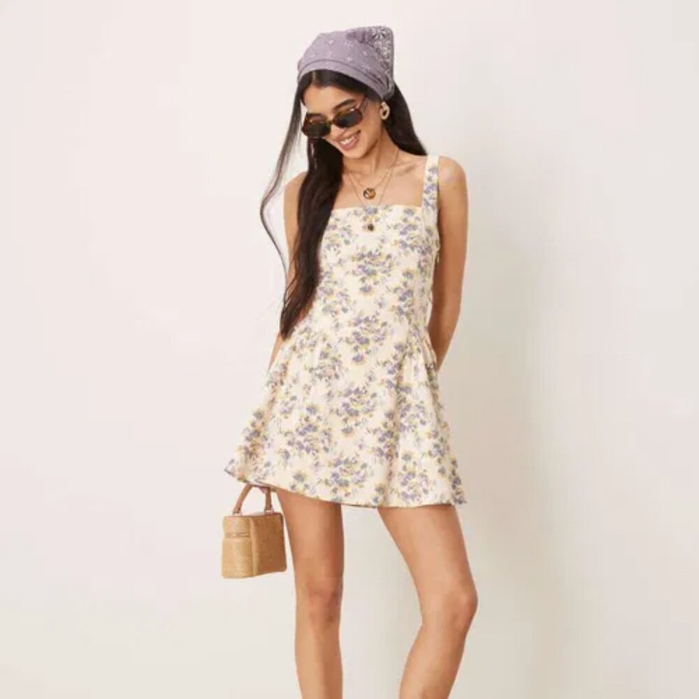 NWT Abercrombie & Fitch The A&F Mila Dipped-Waist Stretch Mini Dress